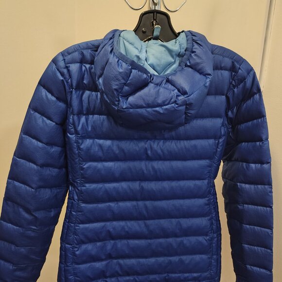 Women's Goose Down Jacket - Picture 2 of 11